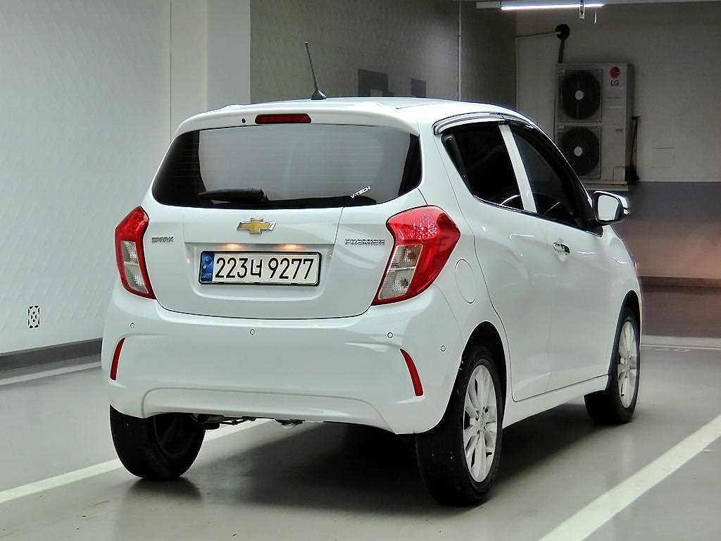 Chevrolet Spark - Vista 4