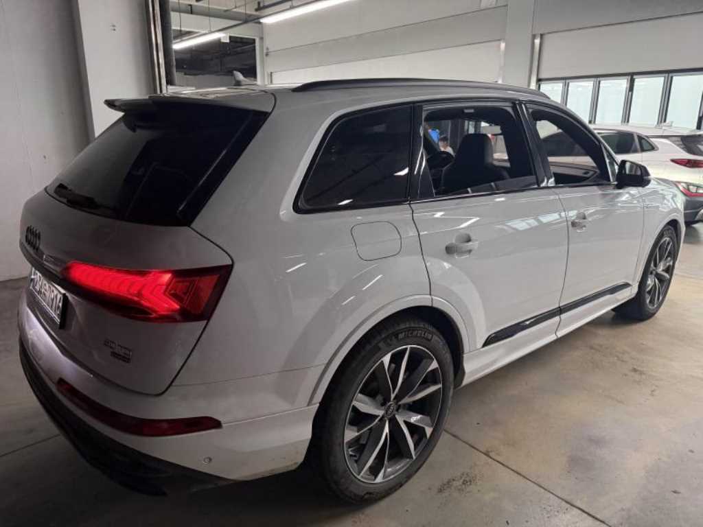 Audi Q7 - Vista 4