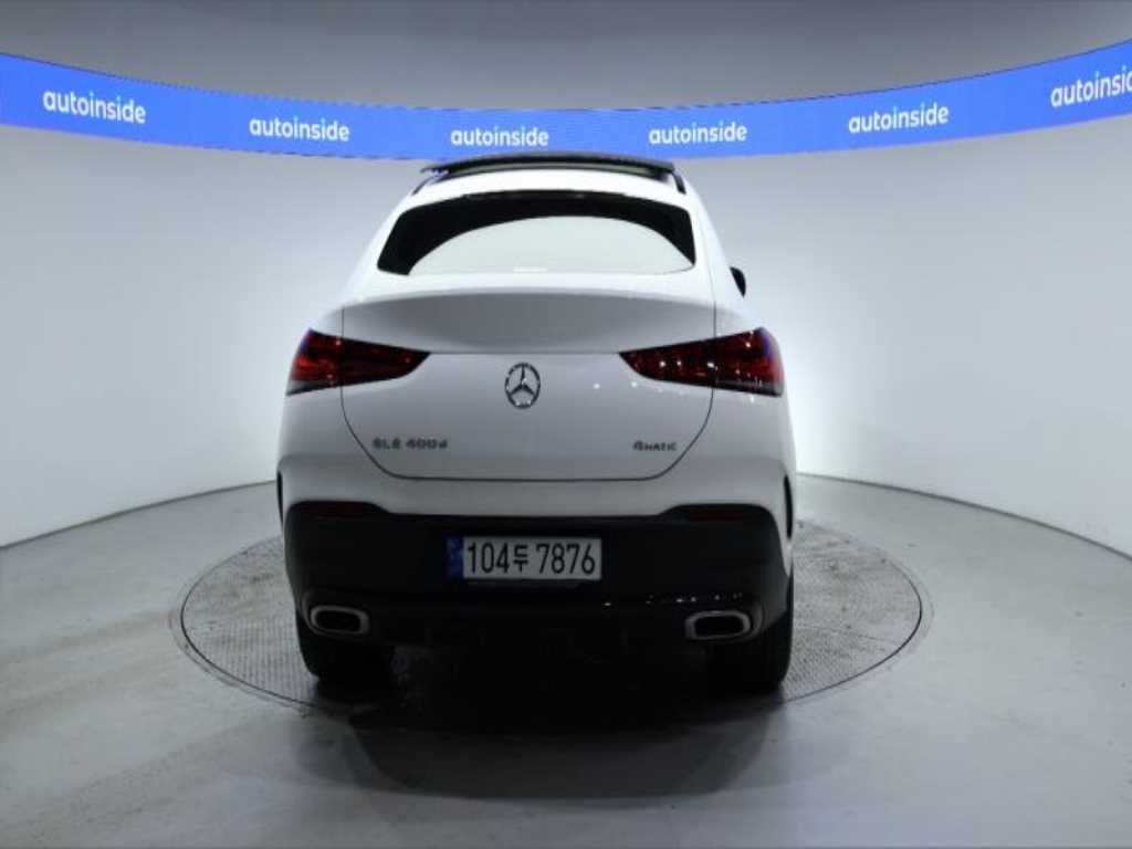 Mercedes Benz GLE Class - Vista 4