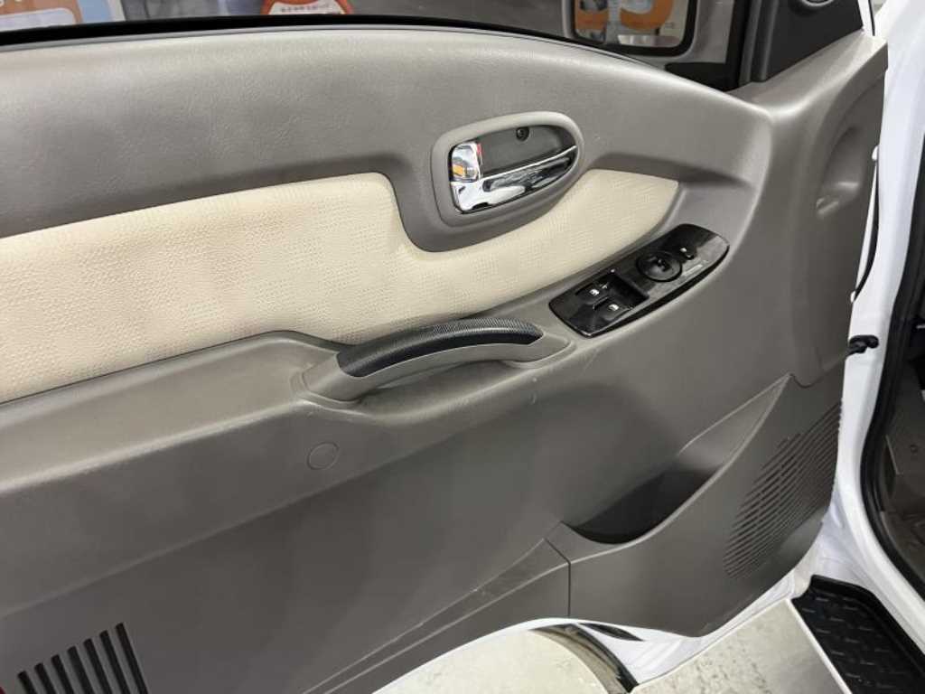 Small Truck Cargo (small) - Vista 8
