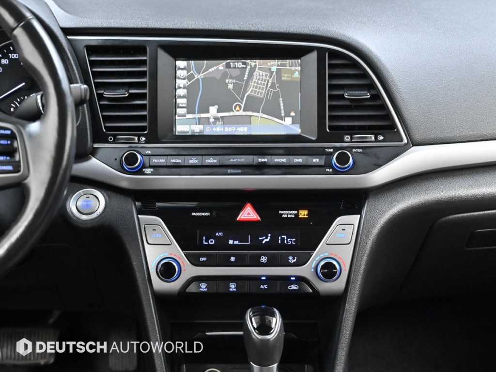 HYUNDAI Avante 2017 Gris - Importación desde Corea - HF Imports Iquique - Foto 14