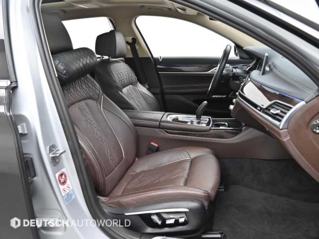 BMW 7 Series - Vista 10