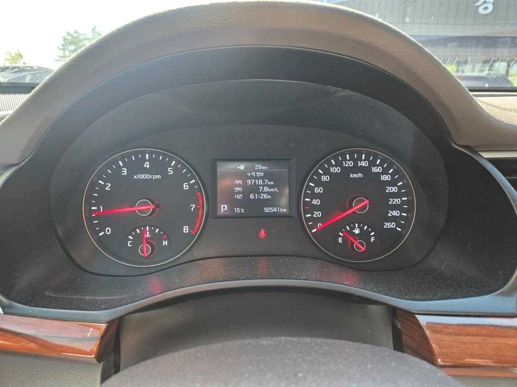 KIA K7 - Vista 6