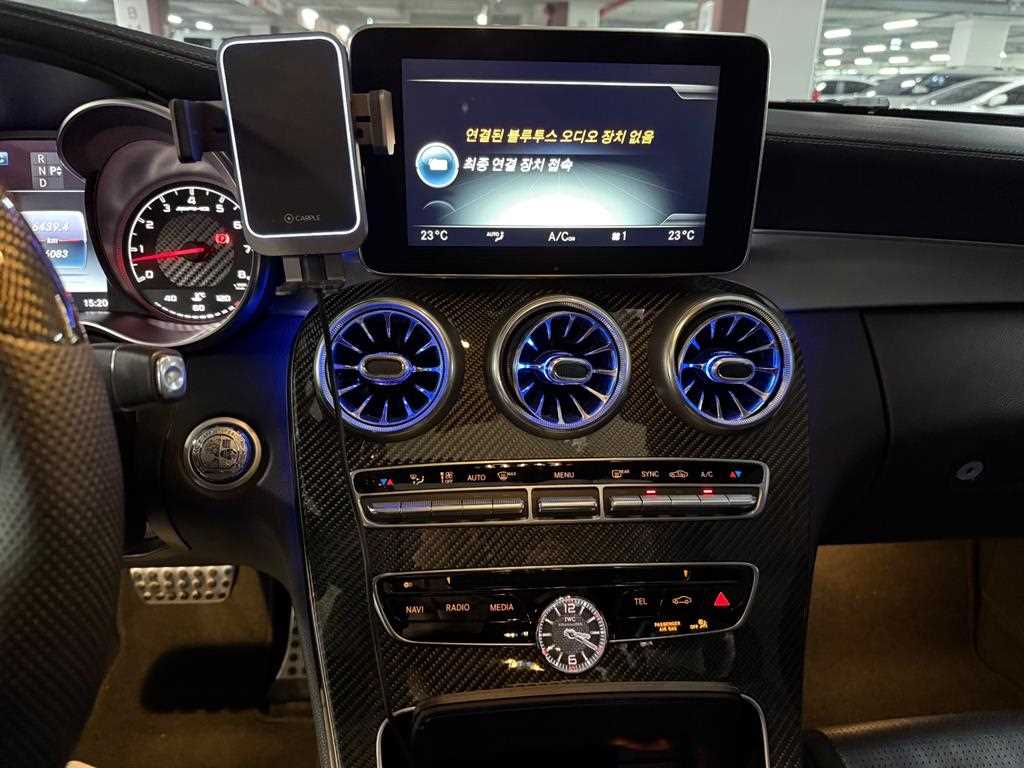 Mercedes Benz C Class - Vista 11