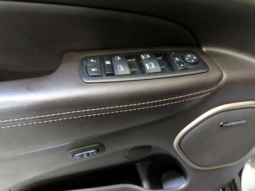 Jeep Cherokee 2015 Gris - Importación desde Corea - HF Imports Iquique - Foto 13