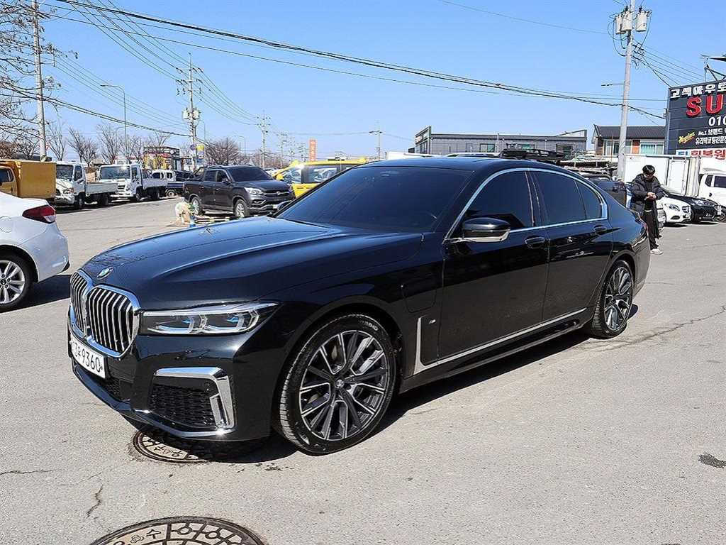 BMW 7 Series - Vista 2