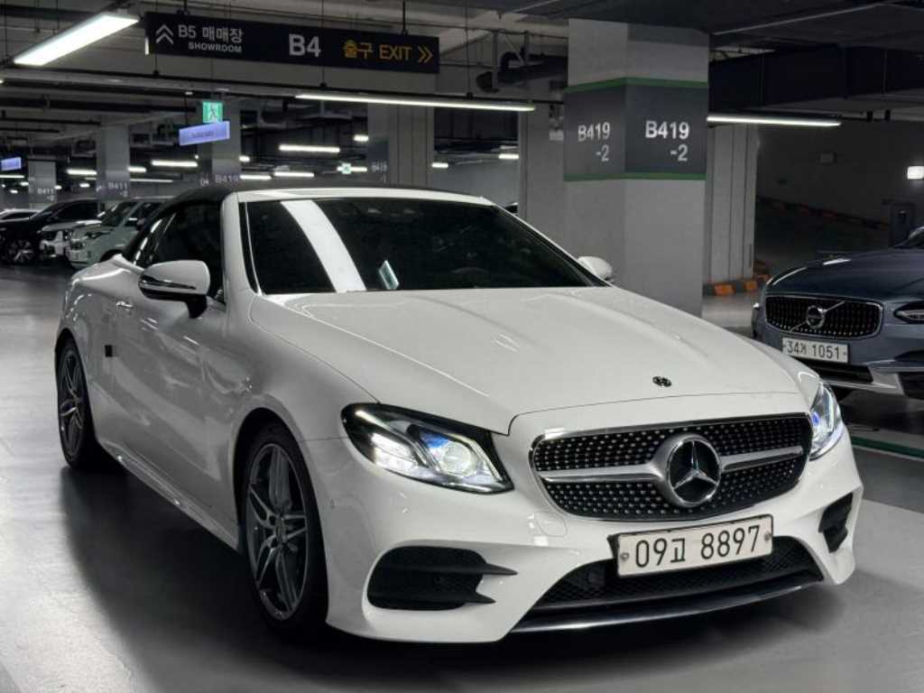 Mercedes Benz E class - Vista 3
