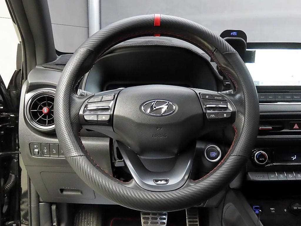 HYUNDAI Kona - Vista 9