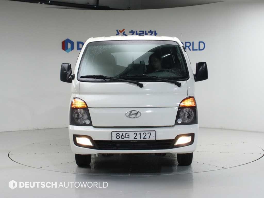 Small Truck Cargo (small) - Vista 3