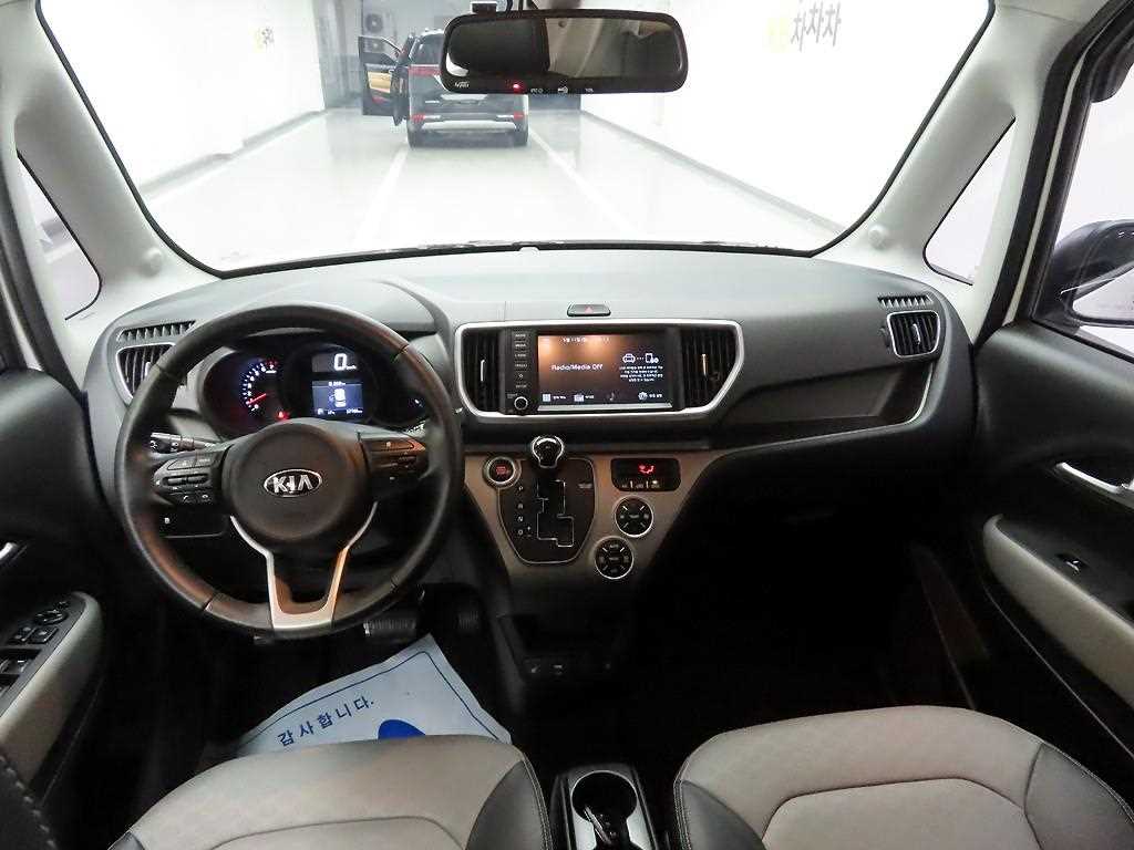 KIA Ray - Vista 7
