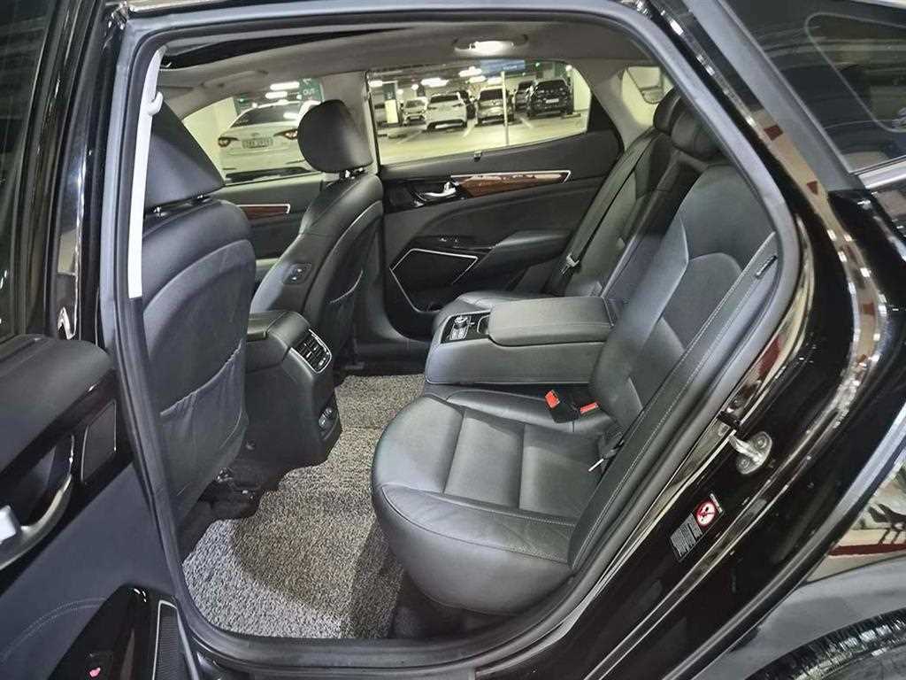 KIA K7 - Vista 7