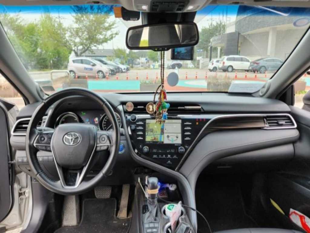 Toyota Camry - Vista 11