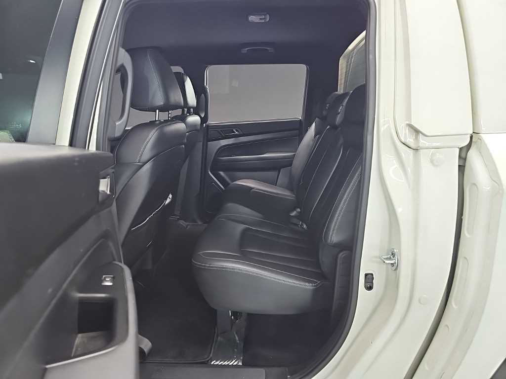 Ssangyong Rexton - Vista 12