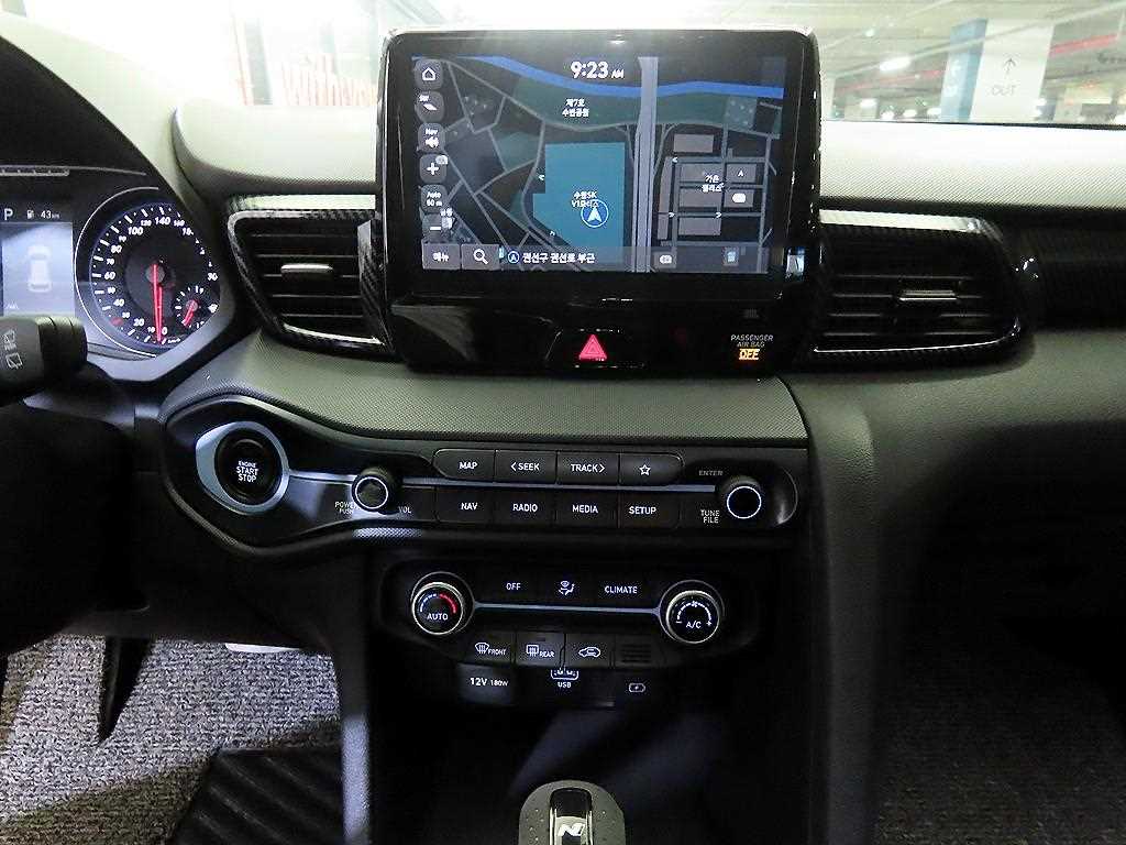HYUNDAI Veloster - Vista 11