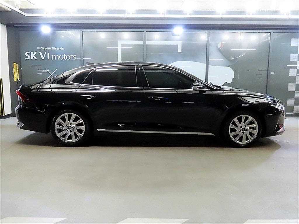 HYUNDAI Grandeur - Vista 3