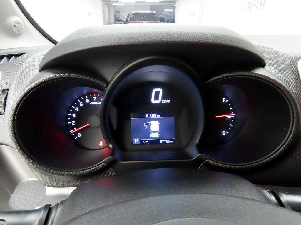 KIA Ray - Vista 6