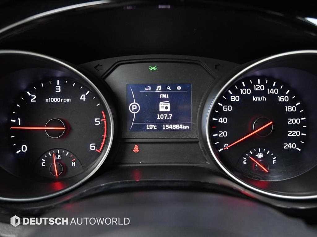 KIA Carnival - Vista 8