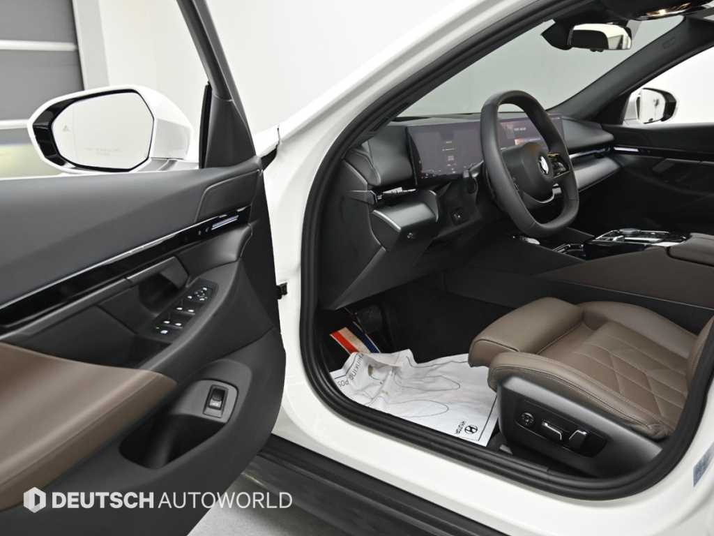 BMW 5 Series - Vista 11