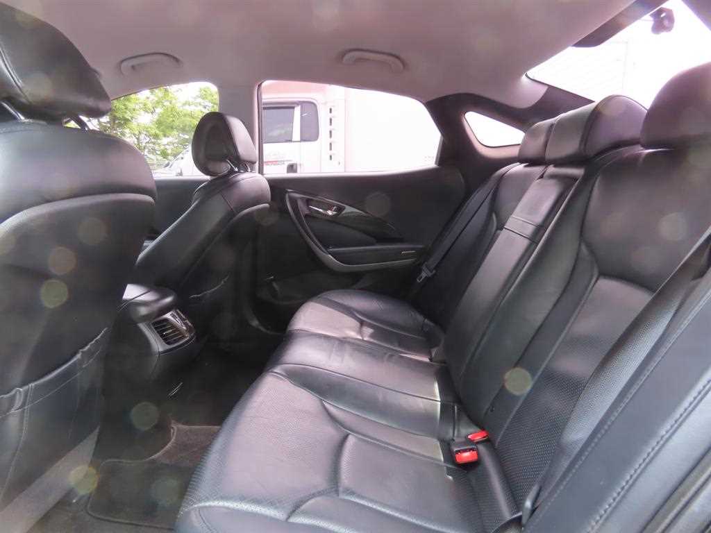 HYUNDAI Grandeur - Vista 6