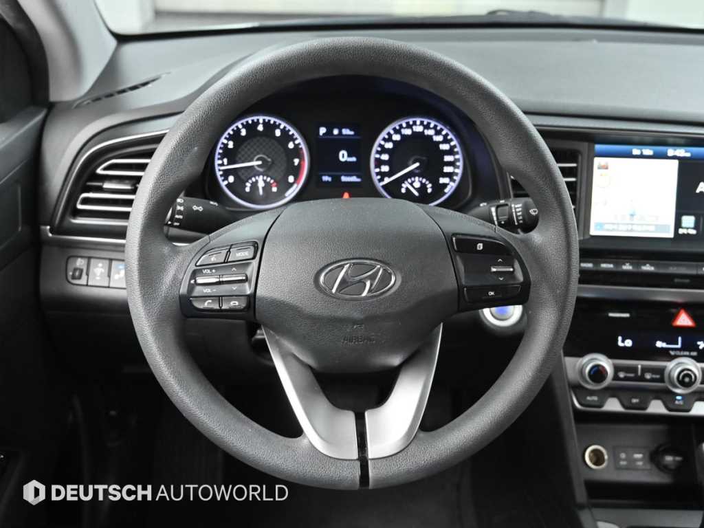 HYUNDAI Avante 2020 Blanco - Importación desde Corea - HF Imports Iquique - Foto 13