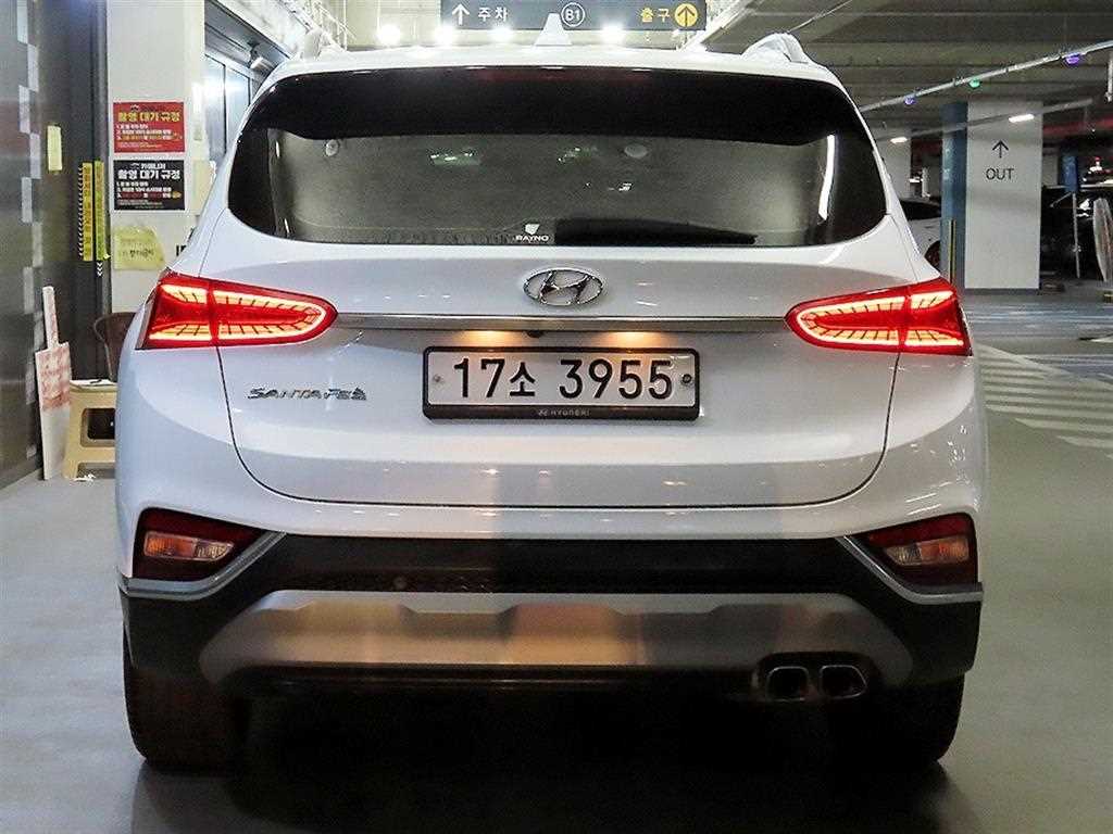 HYUNDAI Santa Fe - Vista 5