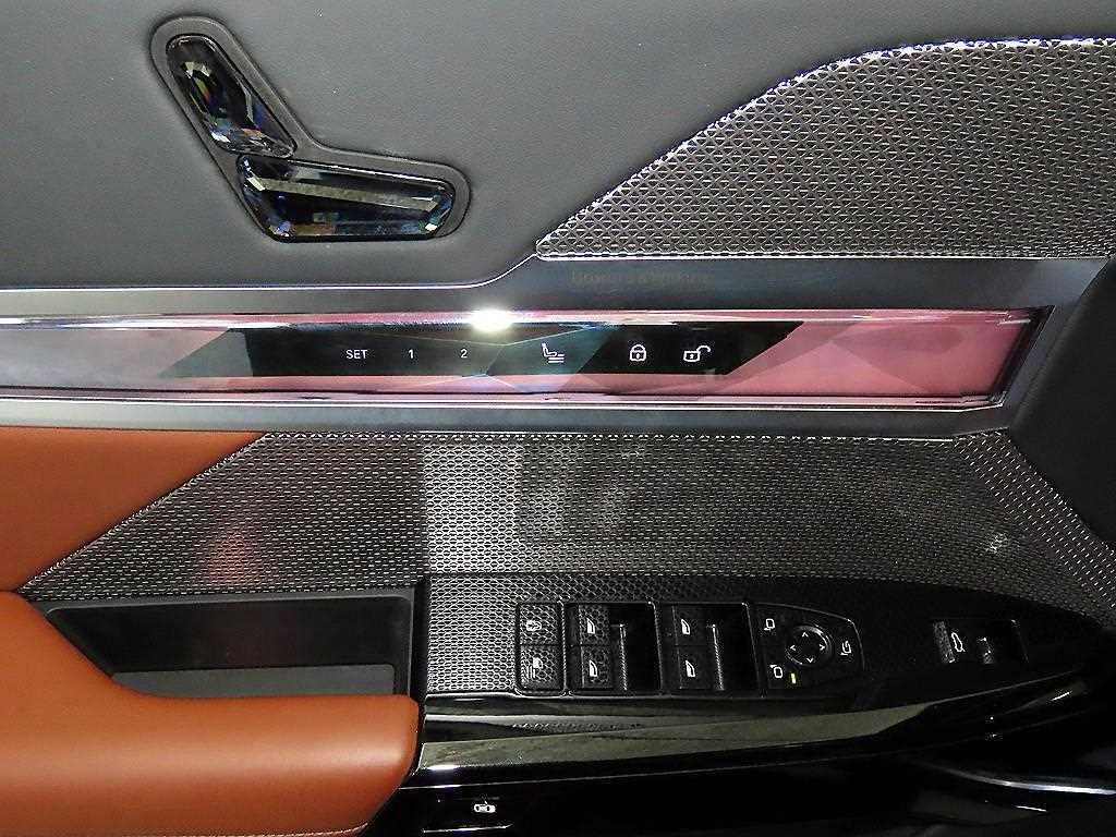 BMW i7 2024 Negro - Importación desde Corea - HF Imports Iquique - Foto 14