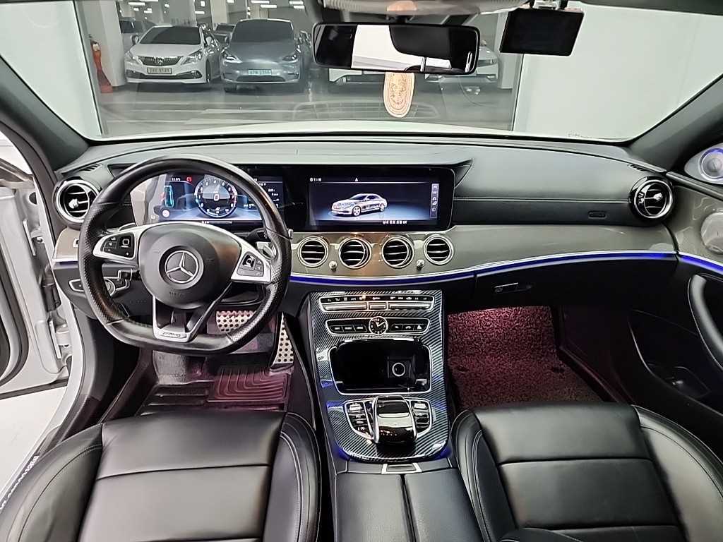 Mercedes Benz E class - Vista 7