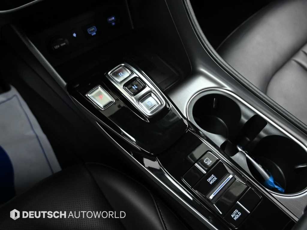 HYUNDAI Sonata - Vista 12