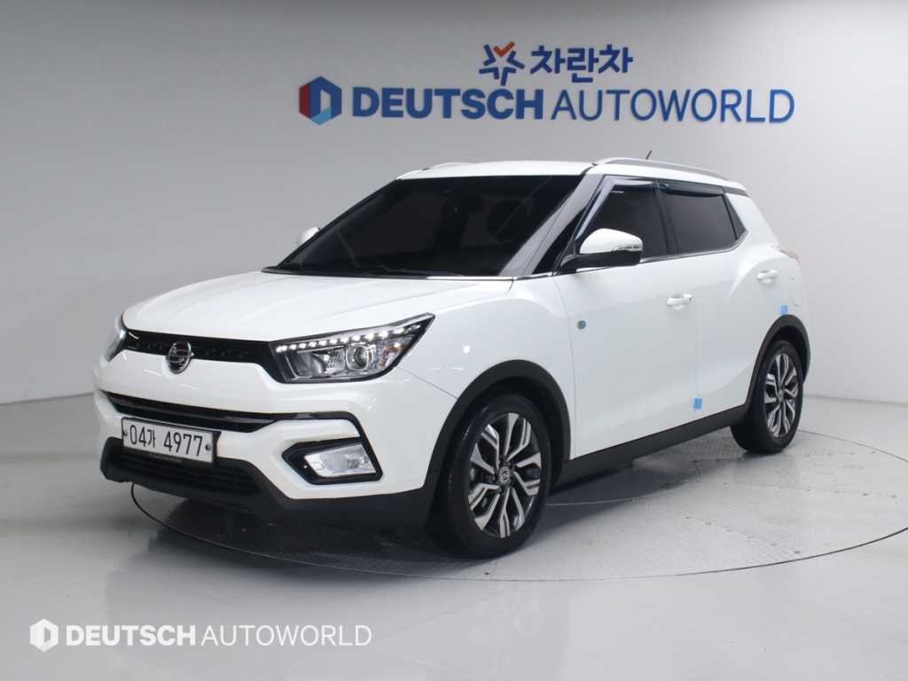Ssangyong Tivoli 2018 Blanco - Importación desde Corea - HF Imports Iquique - Foto 1