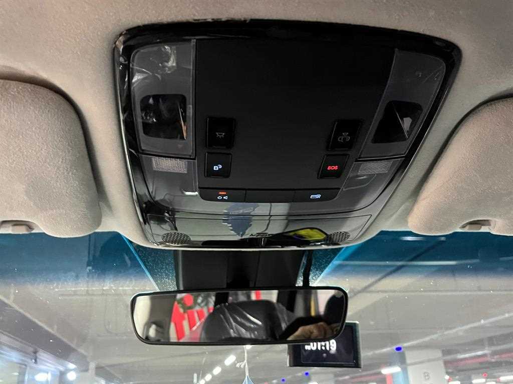 HYUNDAI Staria - Vista 11