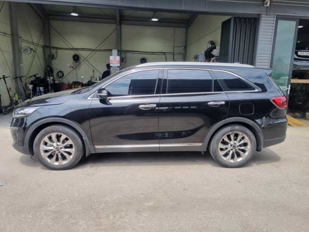 KIA Sorento - Vista 5