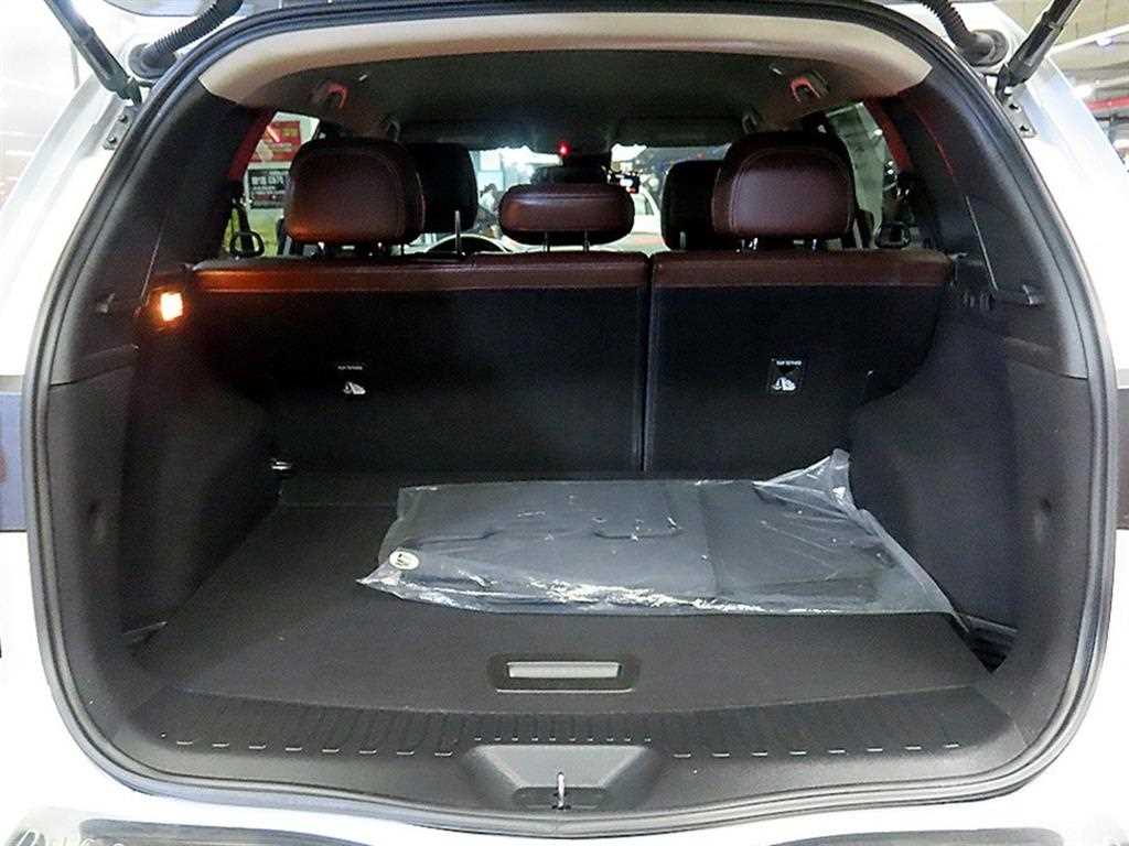 SAMSUNG QM6 2019 Blanco - Importación desde Corea - HF Imports Iquique - Foto 17