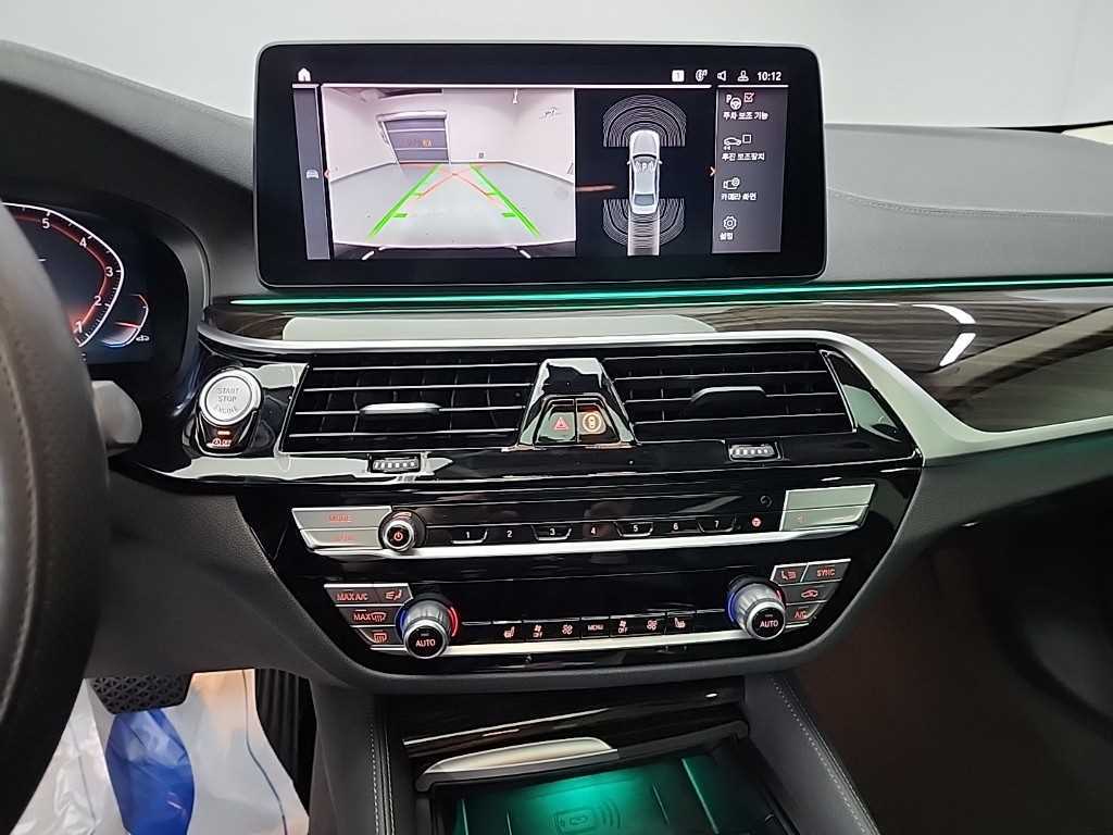 BMW 5 Series - Vista 10