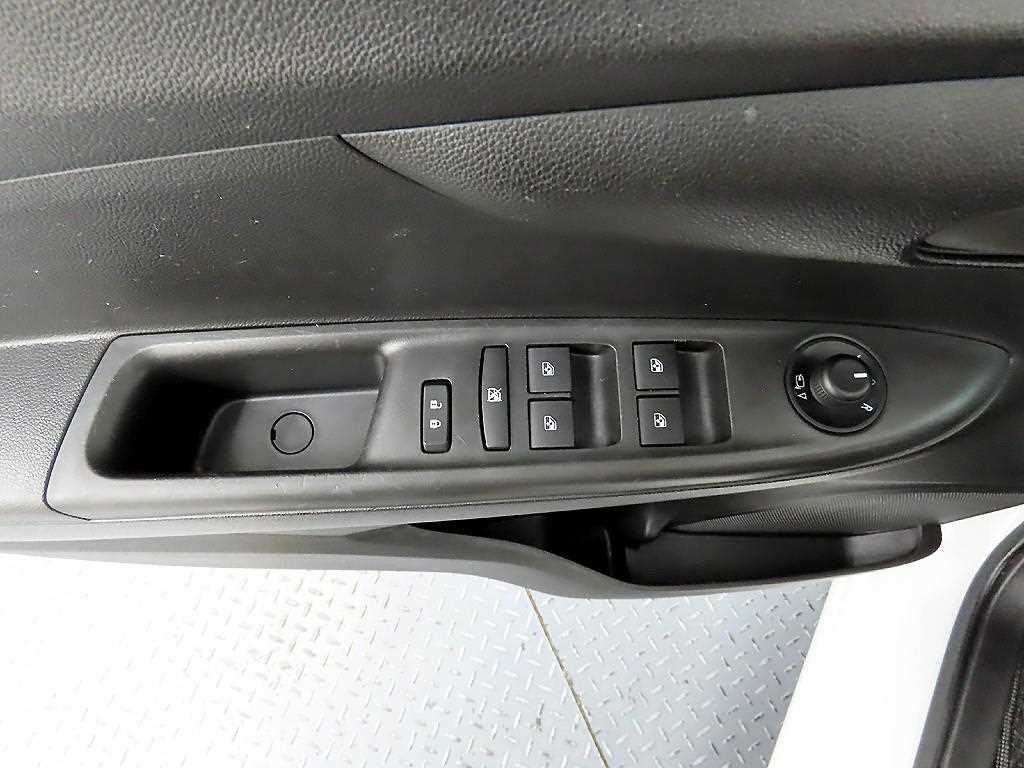 Chevrolet Spark - Vista 11