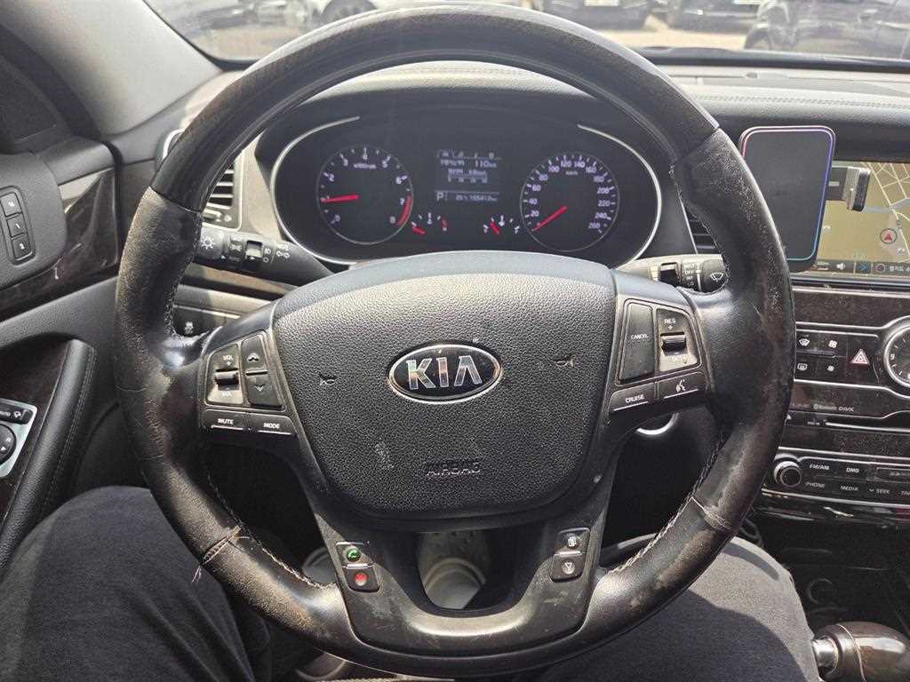 KIA K7 - Vista 7