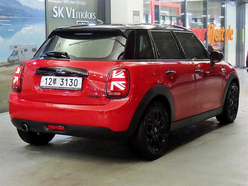 Mini Cooper - Vista 4