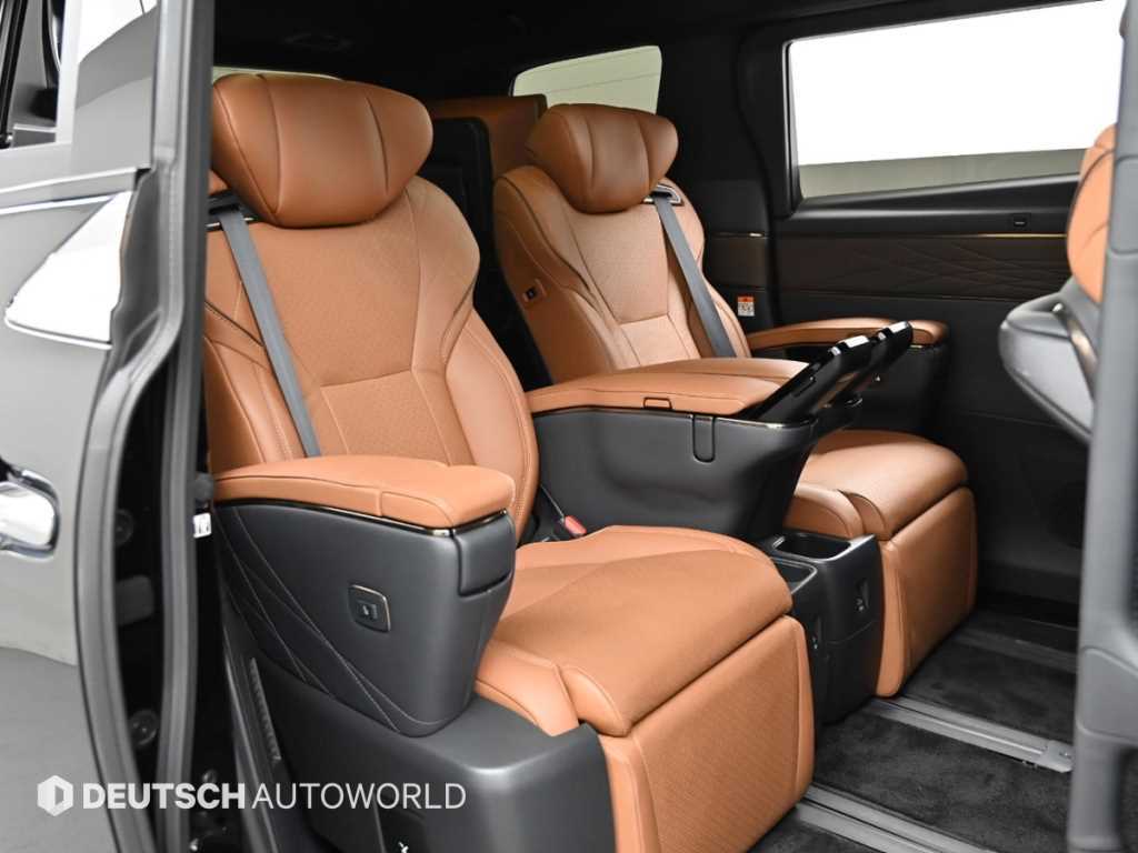 Toyota Alphard - Vista 12