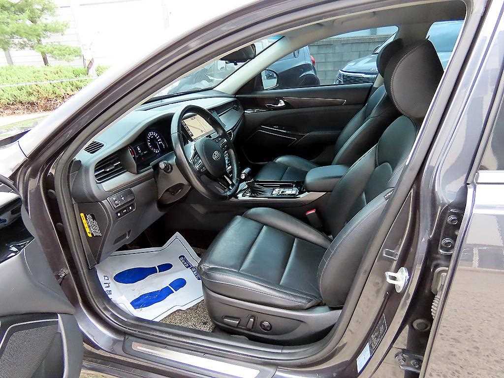 KIA K7 - Vista 5