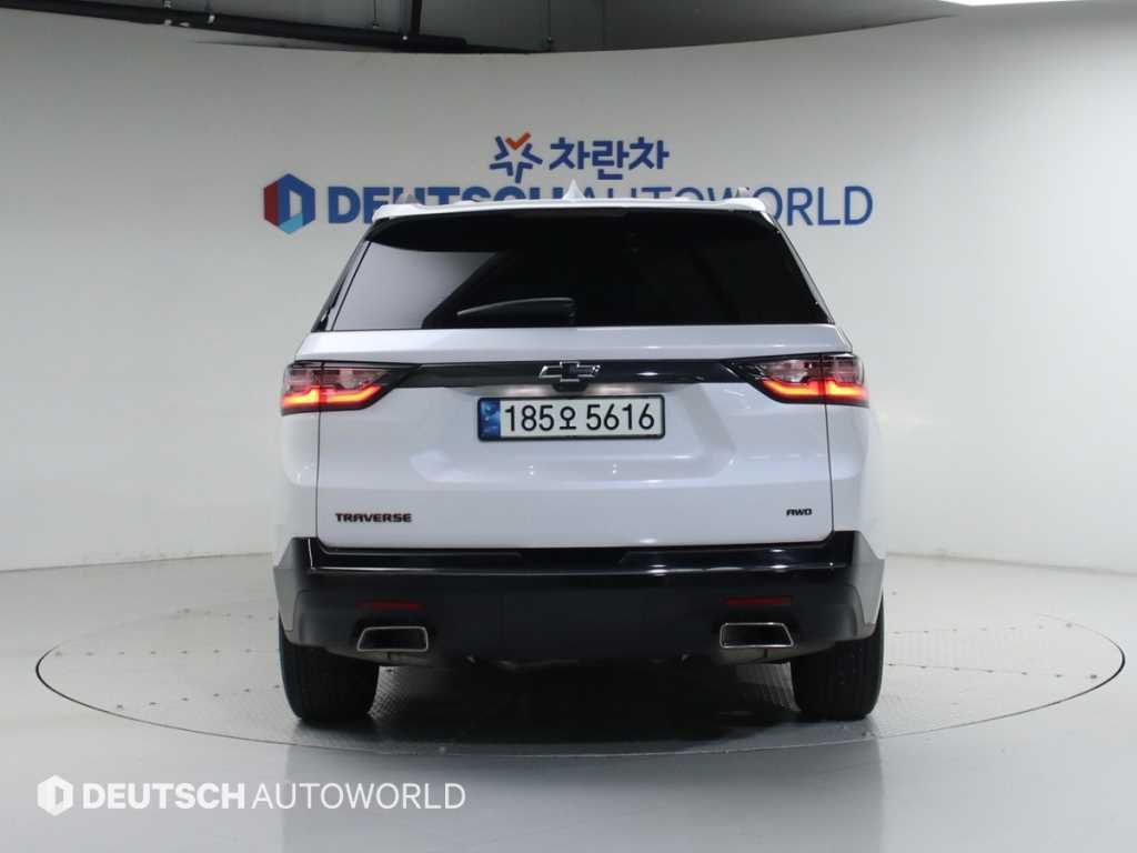 Chevrolet Travers - Vista 4