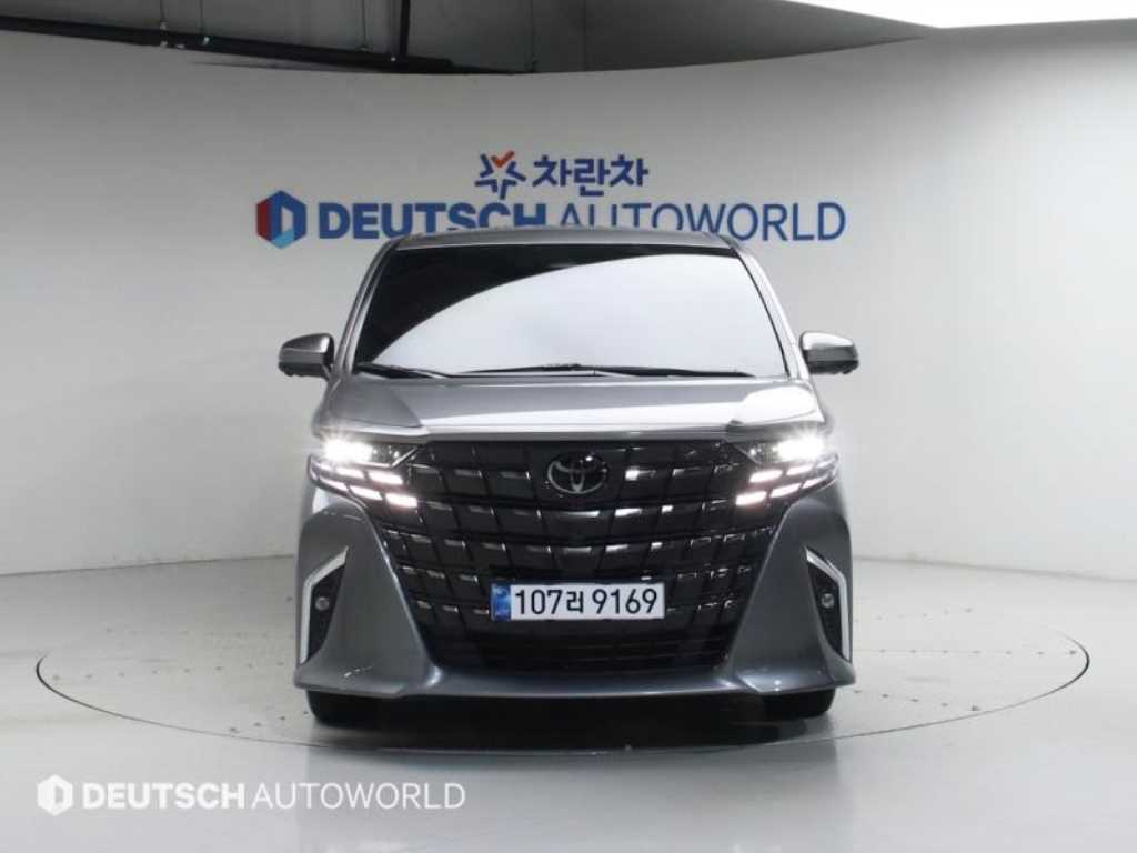 Toyota Alphard - Vista 3