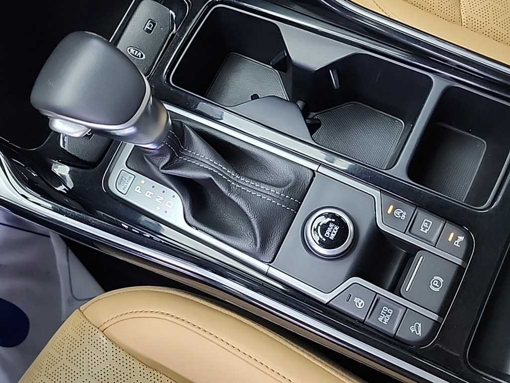 KIA Sorento - Vista 8