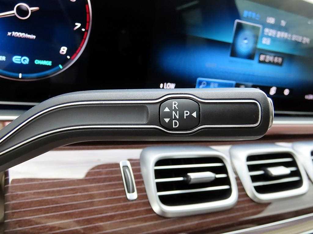 Mercedes Benz GLS Class - Vista 11