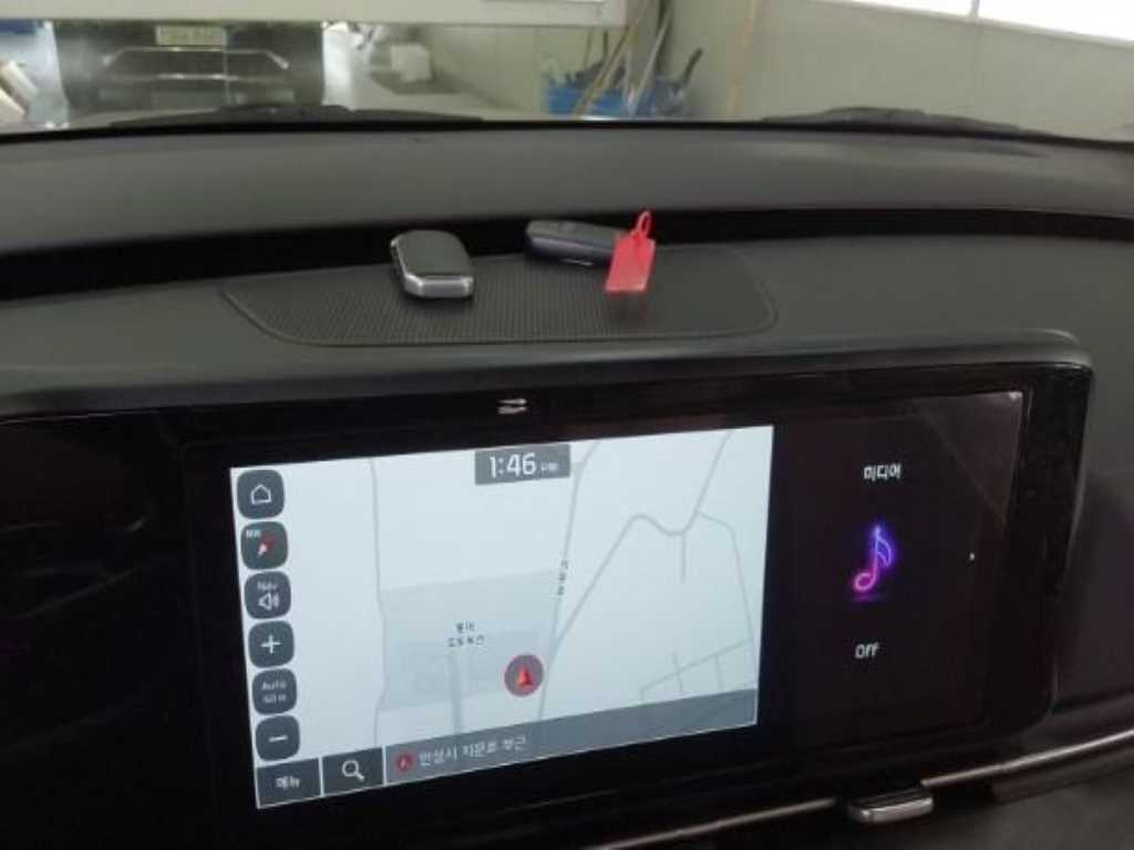 KIA Carnival - Vista 6
