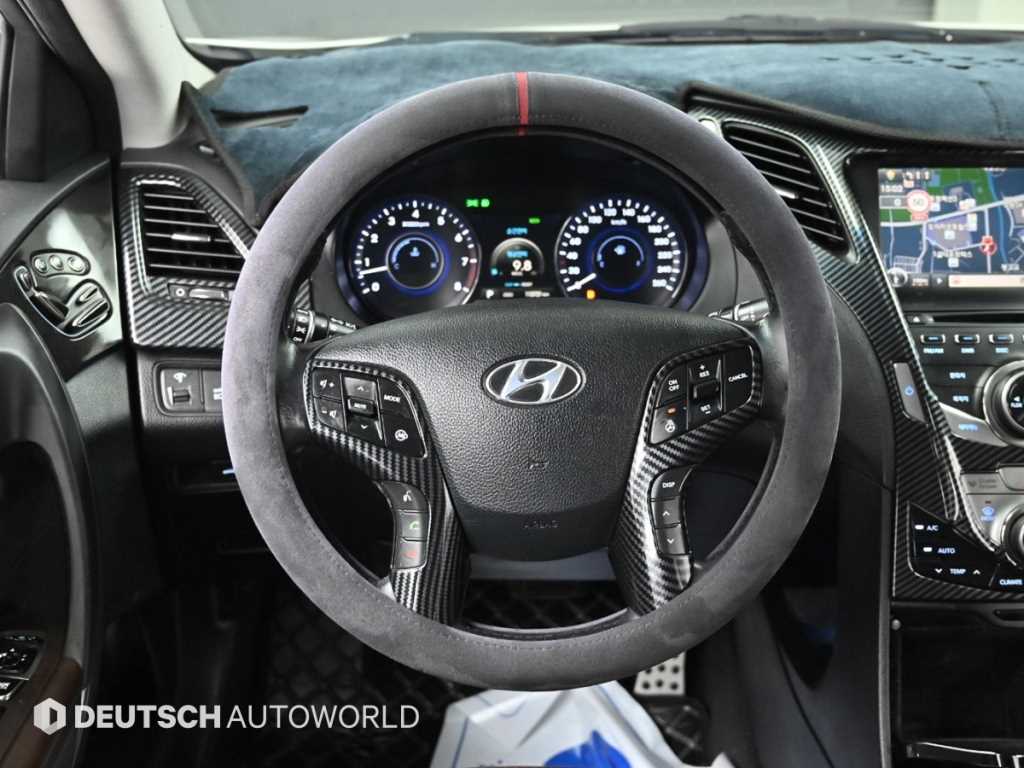 HYUNDAI Grandeur 2012 Blanco - Importación desde Corea - HF Imports Iquique - Foto 13
