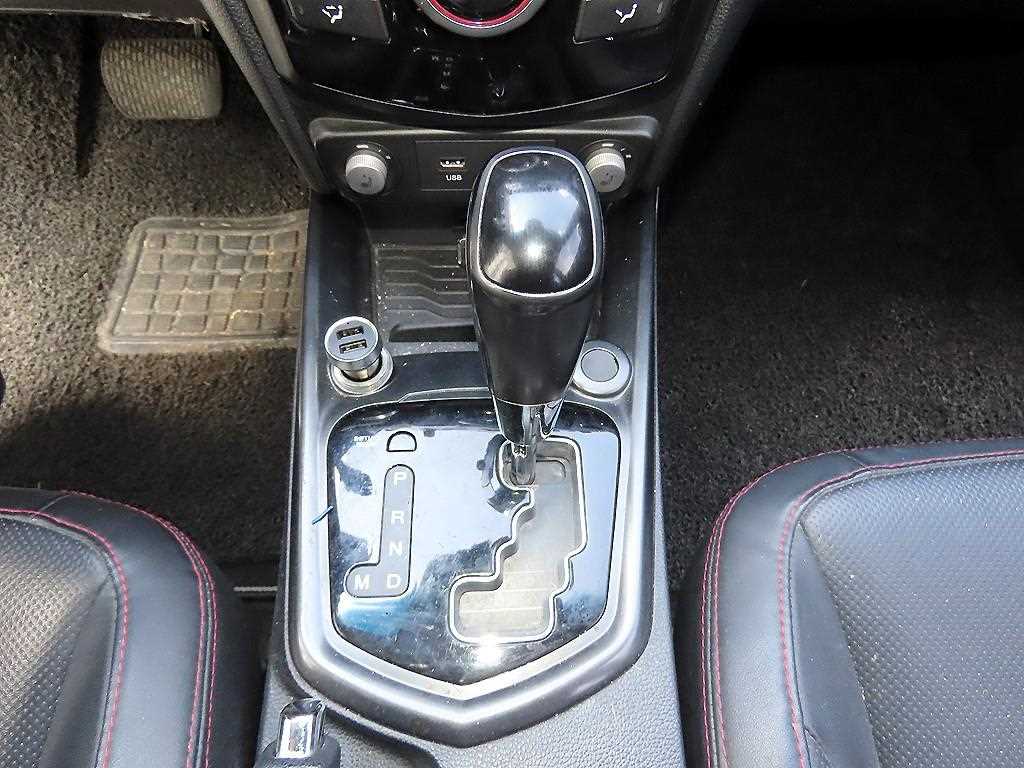 Ssangyong Tivoli - Vista 11