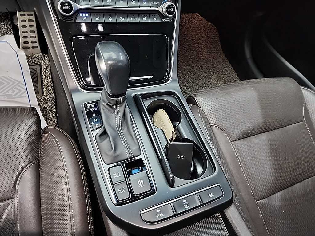 HYUNDAI Grandeur - Vista 8