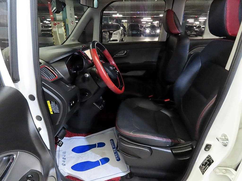 KIA Ray - Vista 6