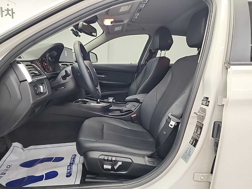 BMW 3 series - Vista 11