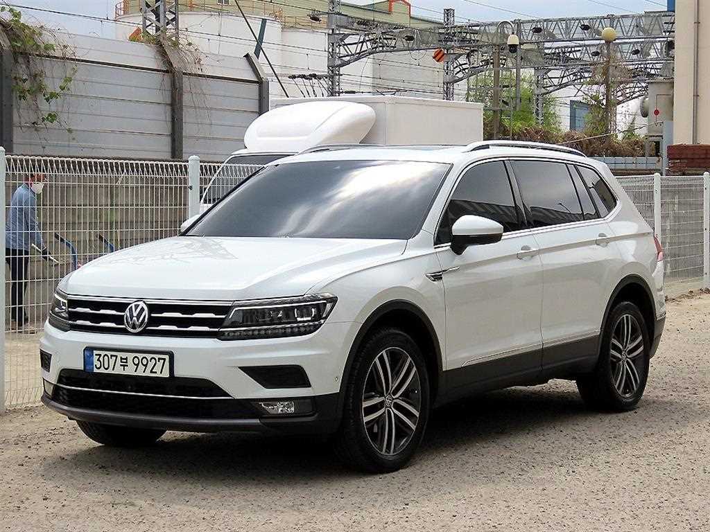Volkswagen Tiguan - Vista 2