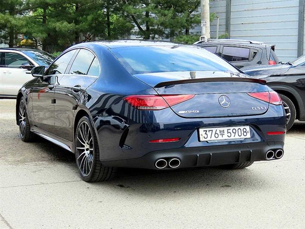 Mercedes Benz CLS Class - Vista 4